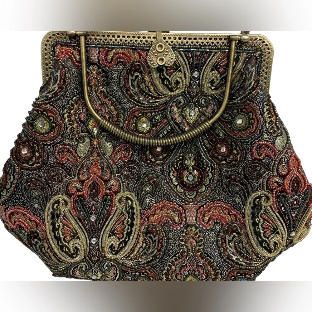 Vintage Beaded Purse with Chain - Picture 2 of 5